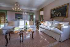 Apartment in Venice - Ca' Degli Specchi Grand Canal